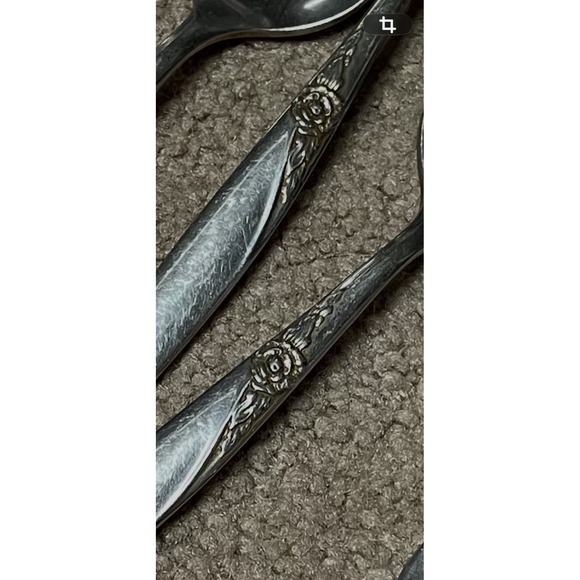 5 Pc Vtg Oneida Wm A Rogers Premier LA ROSE 4 & 1 Extra Spoon - Picture 7 of 7